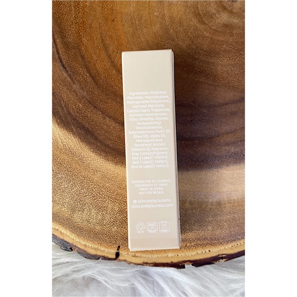 NWT Lauren’s Skincare Lip Oil - Picture 6 of 8